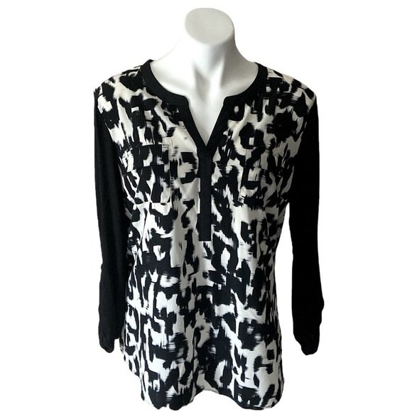 Daniel Rainn Tops - NWOT Daniel Rainn Elegant Black & White Abstract Long Sleeve Blouse Size Large